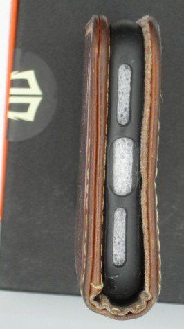 Cover & Protezioni schermo: Etui portefeuille SHIELDON téls: iPh8,iPh7,iPh SE. BrunRétro – Usato da Nyon venduto da WHTF 3