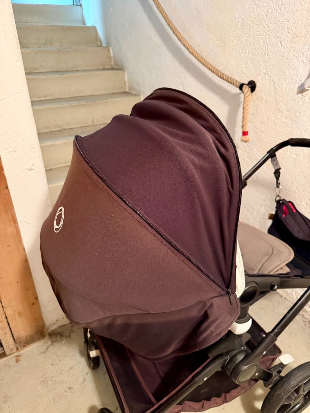Bugaboo Poussette: Bogaboo Fox 2 Kinderwagen mit Zubehör – D'occasion à Chur par Pcapaul 4