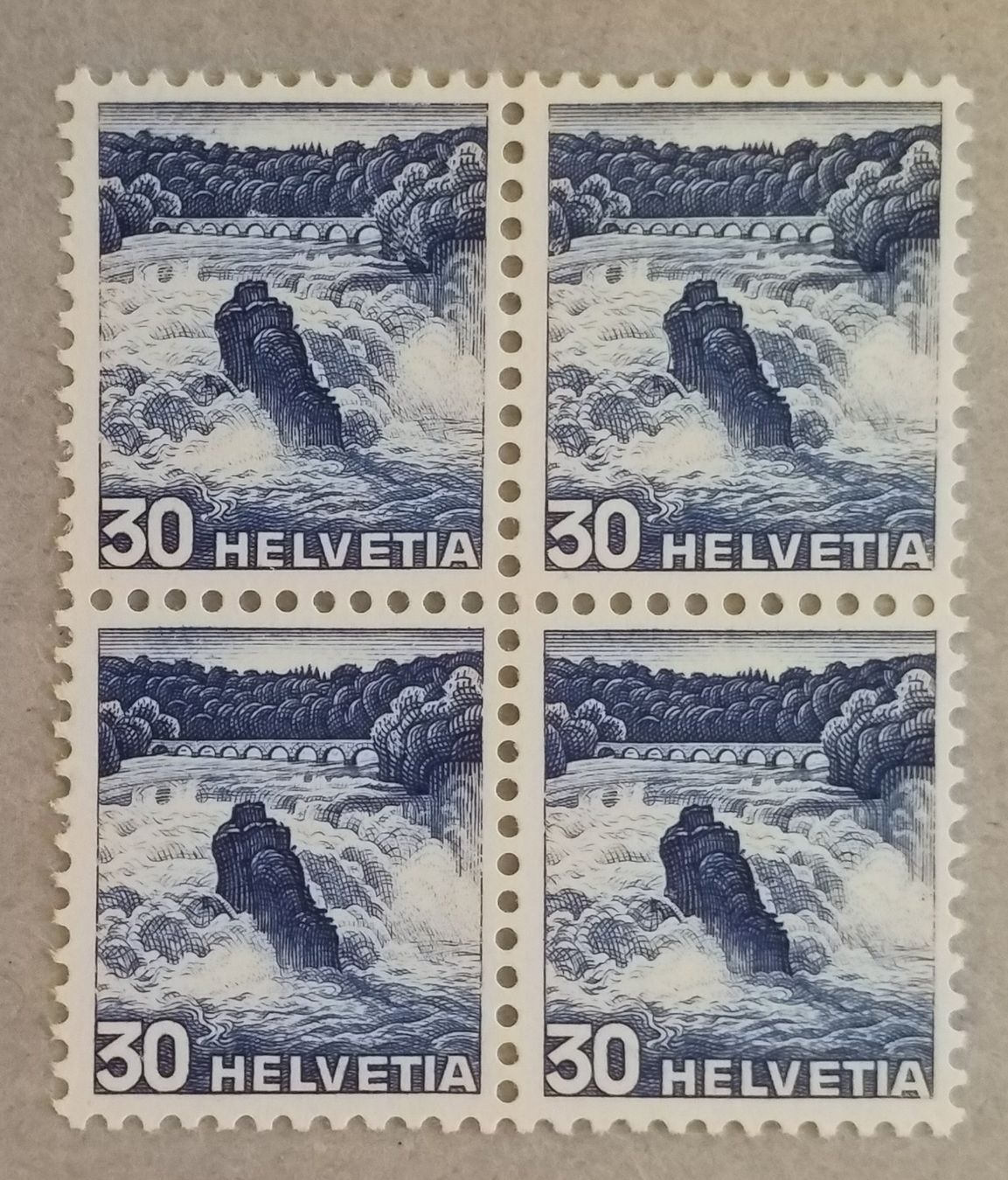 Tutti i francobolli: 946) 289 im 4-Block postfrisch  kt. 40.- – Usato da Baden venduto da Eggi