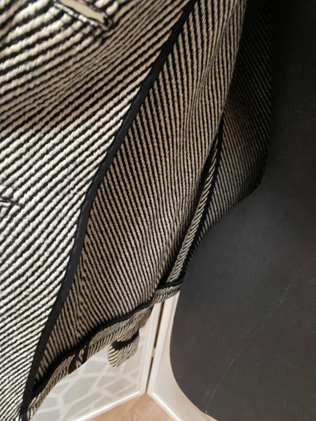 Giacche: Beautiful wool jacket, UK16, FR44 – Nuovo (secondo la descrizione) da Grund b. Gstaad venduto da PlageNeige 4