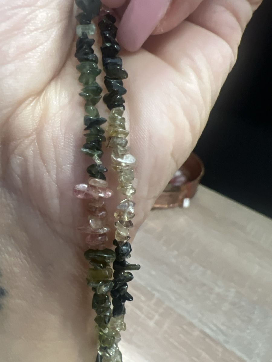 Catenine: Schöne Turmalinkette, Rohsteine – Usato da Rorschach venduto da TrendyDeals 3