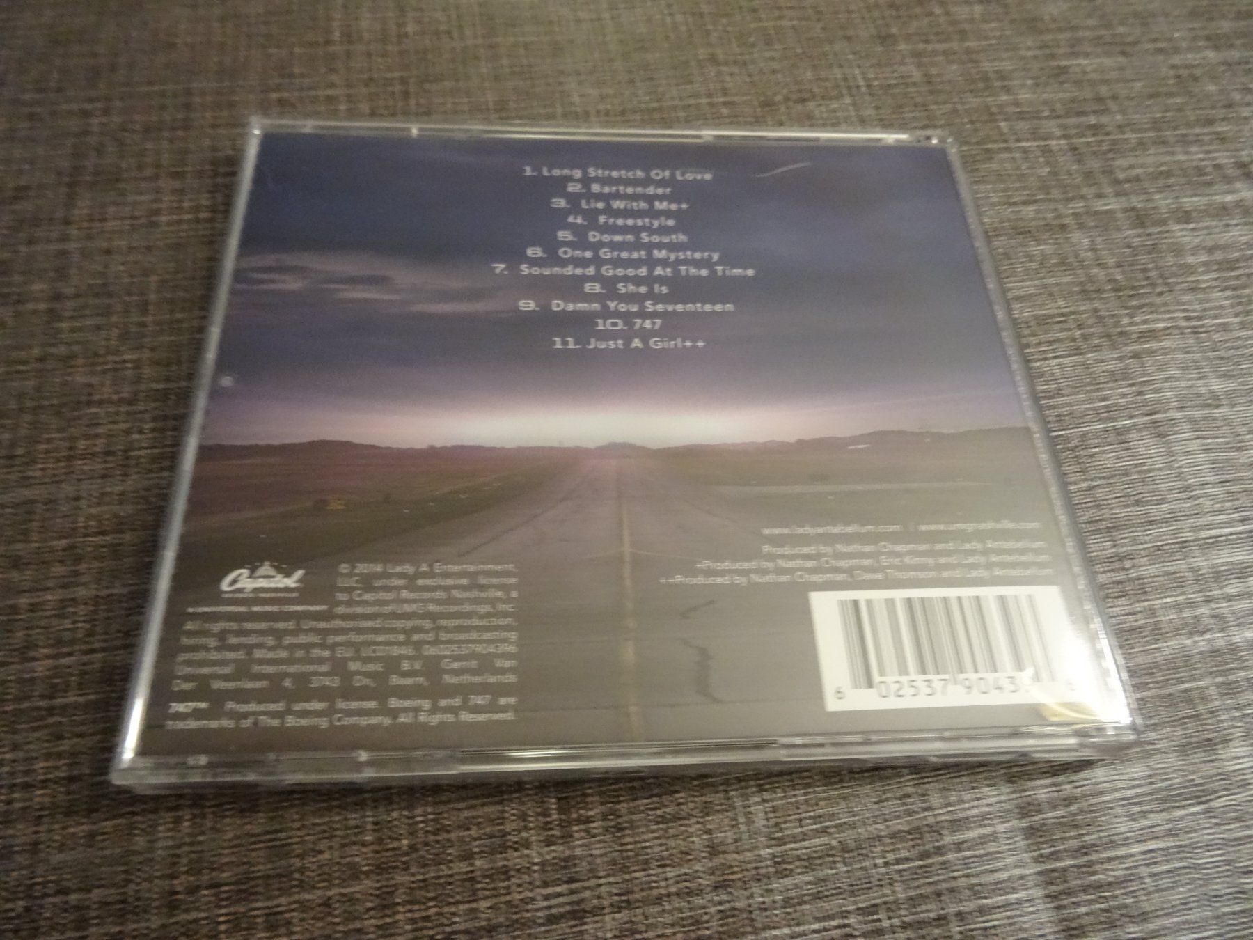 CD: Lady Antebellum - 747 CD – Usato da Olten venduto da Disc-Ausverkauf 1
