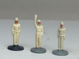 GB3- Wiking drei Polizisten weiss