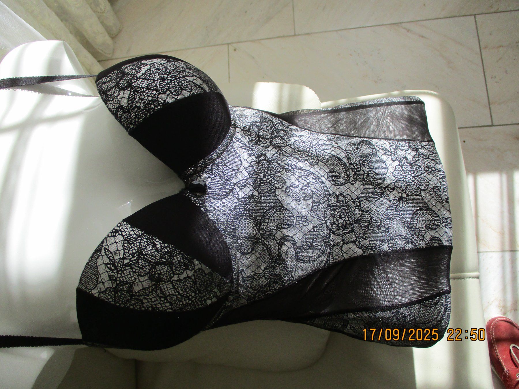 Altra biancheria intima: Neuer Bustier – Nuovo (secondo la descrizione) da Zürich venduto da elena_99 4