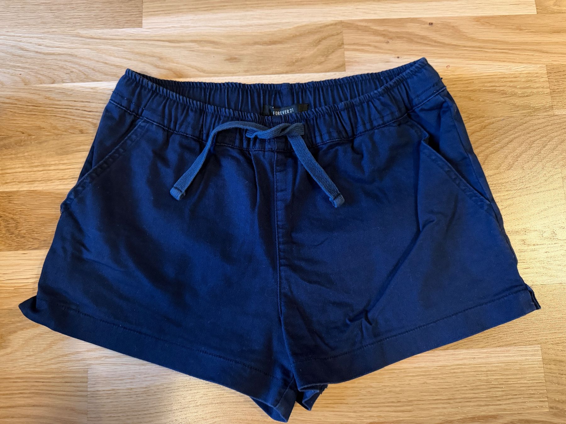 Pantaloni: Blaue Shorts von Forever 21 - Grösse S – Usato da Zürich venduto da cfh_cg22