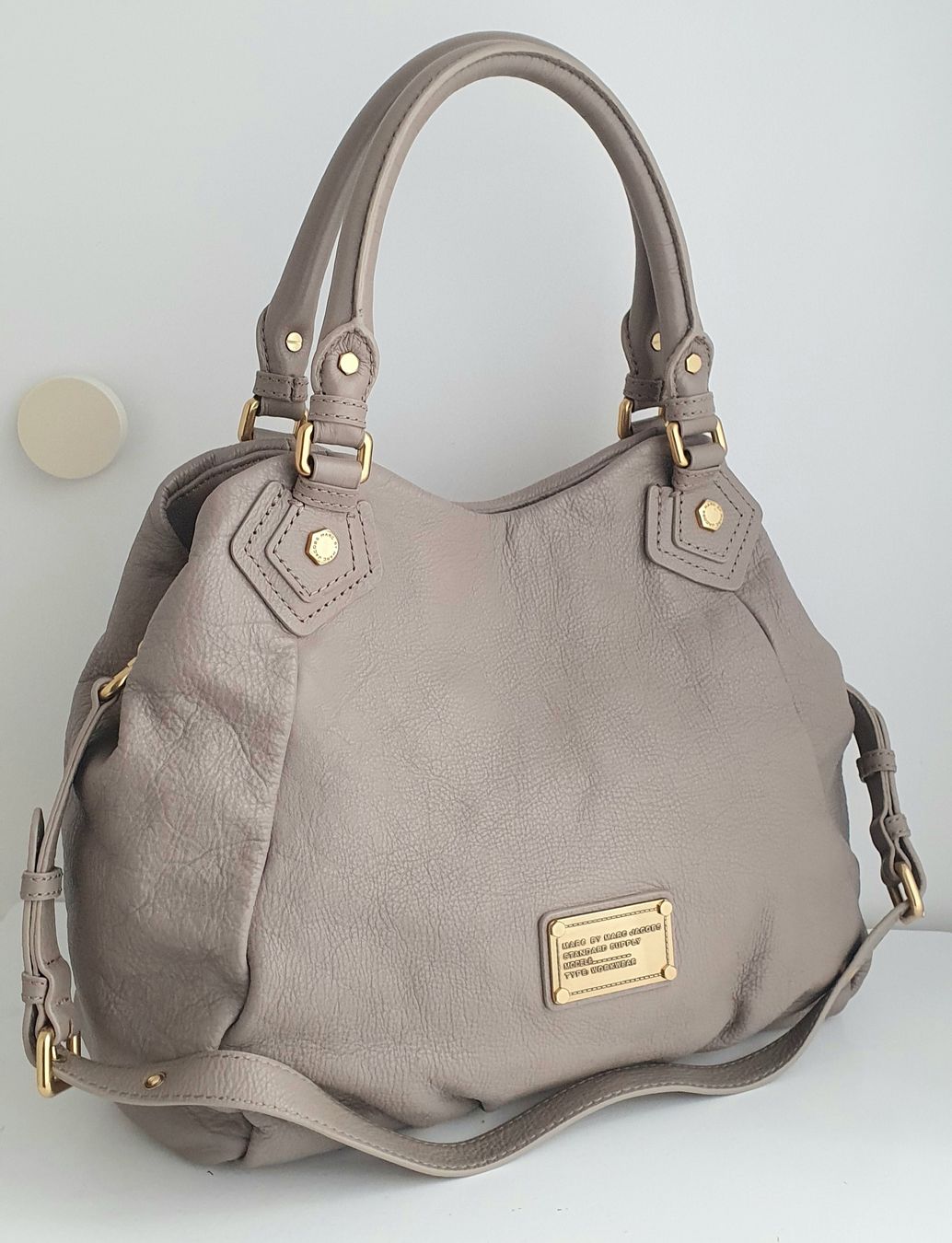 Marc Jacobs Borse da donna: Marc Jacobs Henkel/Umhängetasche Medium Taupe-Beige – Usato da Niederteufen venduto da Mira_72 4