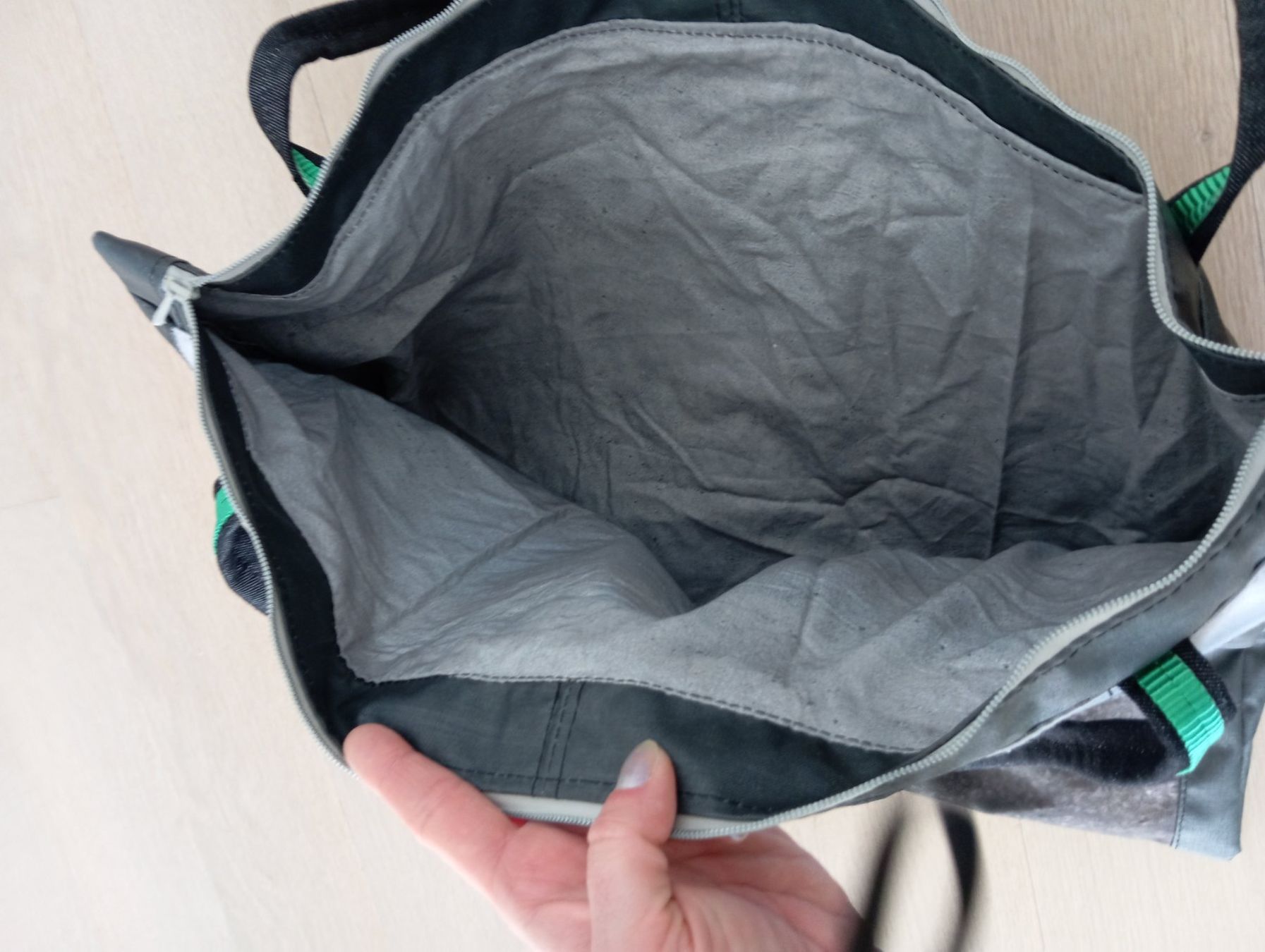 Borse da donna: Tasche mit Meer. Robust – Nuovo (secondo la descrizione) da Bellikon venduto da MellonCollieMitTwint 1