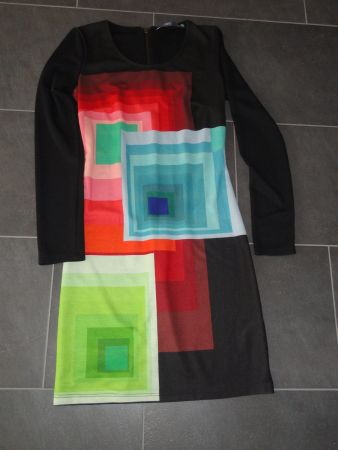 TOLLES DESIGUAL - KLEID GR. S ***