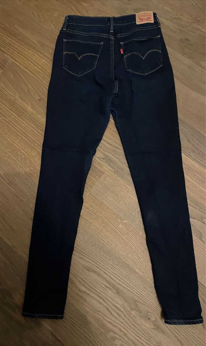 Levi's Jeans: Levis high rise skinny - 28 – Nuovo (secondo la descrizione) da Remaufens venduto da ezekiel1603 1