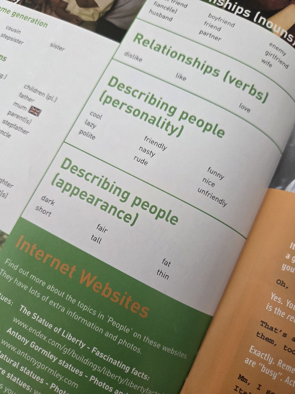 Livres: Macmillan Topics People gebraucht – D'occasion à Subingen par DENDLE20 4