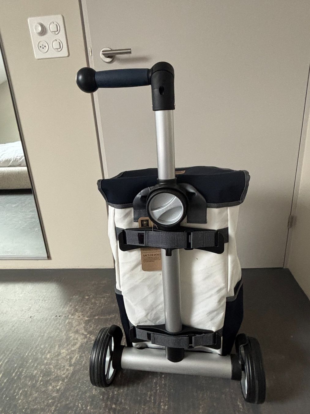 Altro per la casa: Blau-weisser Einkaufswagen Marke Andersen – Nuovo e nell'imballaggio originale da Bern venduto da fortis1 1