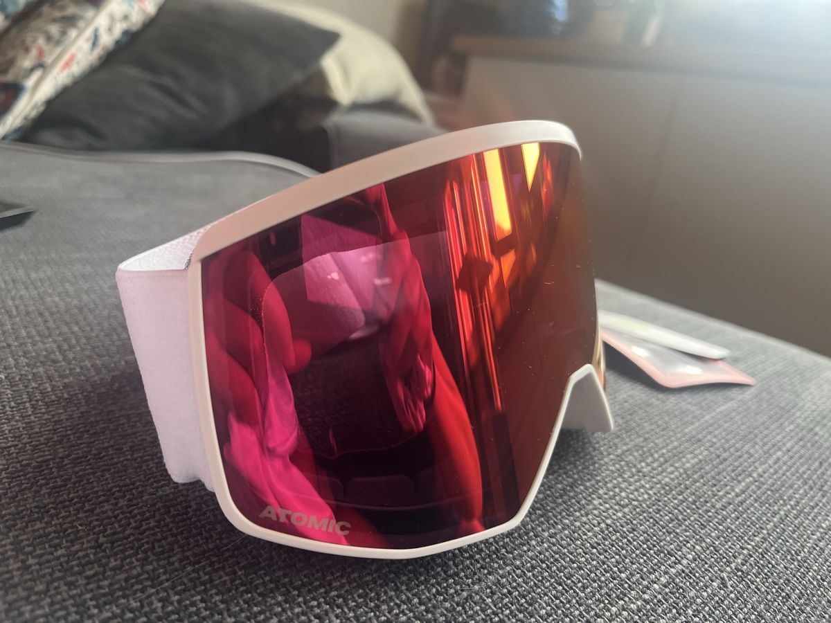 Atomic Lunettes & Verres: Skibrille ATOMIC neu! – Neuf avec emballage d'origine à Lauenen b. Gstaad par Nagi1