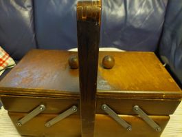 2 boite de couture vintage en bois et boite ancien outils