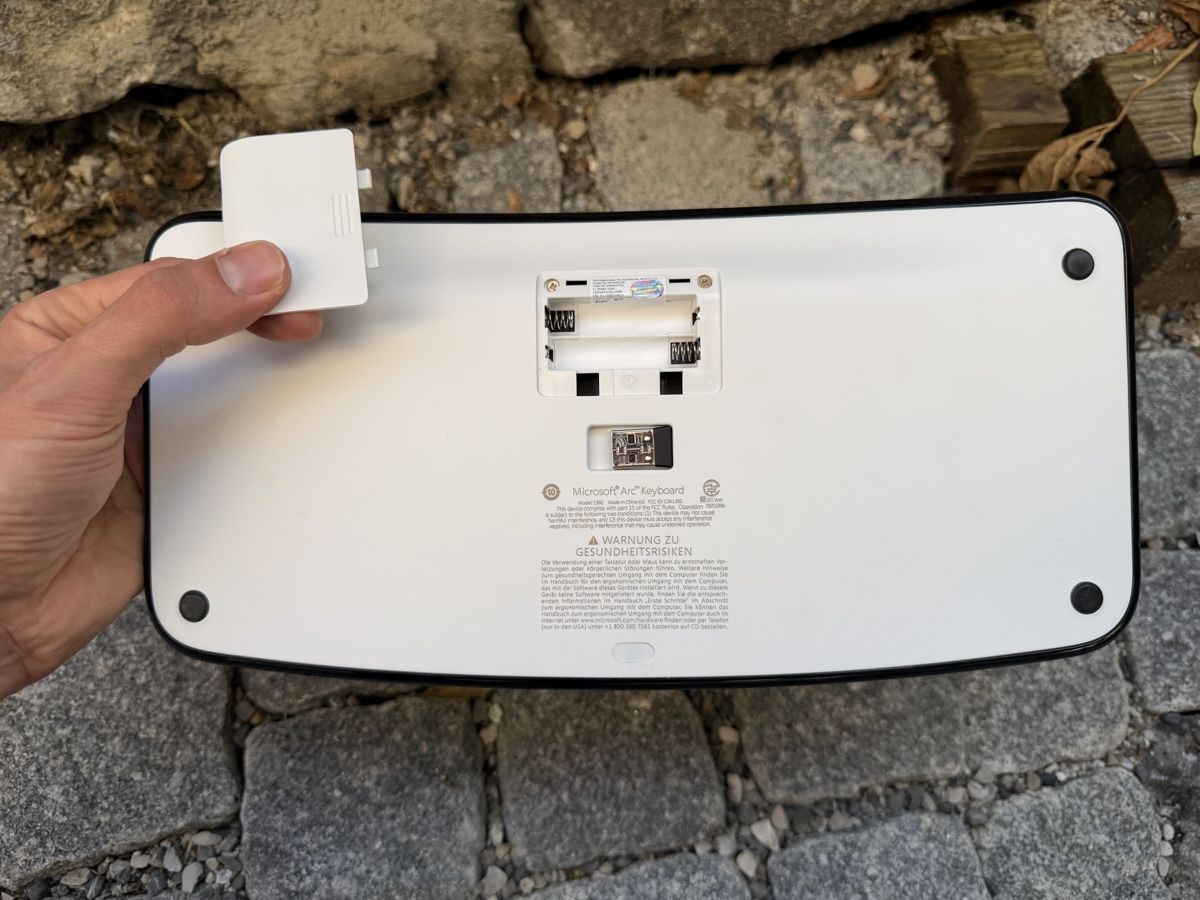 Microsoft Claviers: Microsoft Arc Keyboard – D'occasion à Grandvillard par Jobelin 2