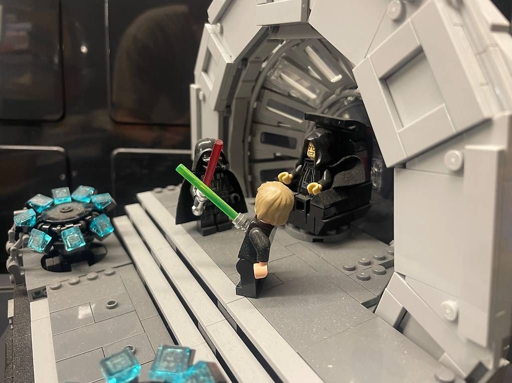 Lego Star Wars Emporer's Throne Room 75352 Diorama (Gebraucht) in Port ...