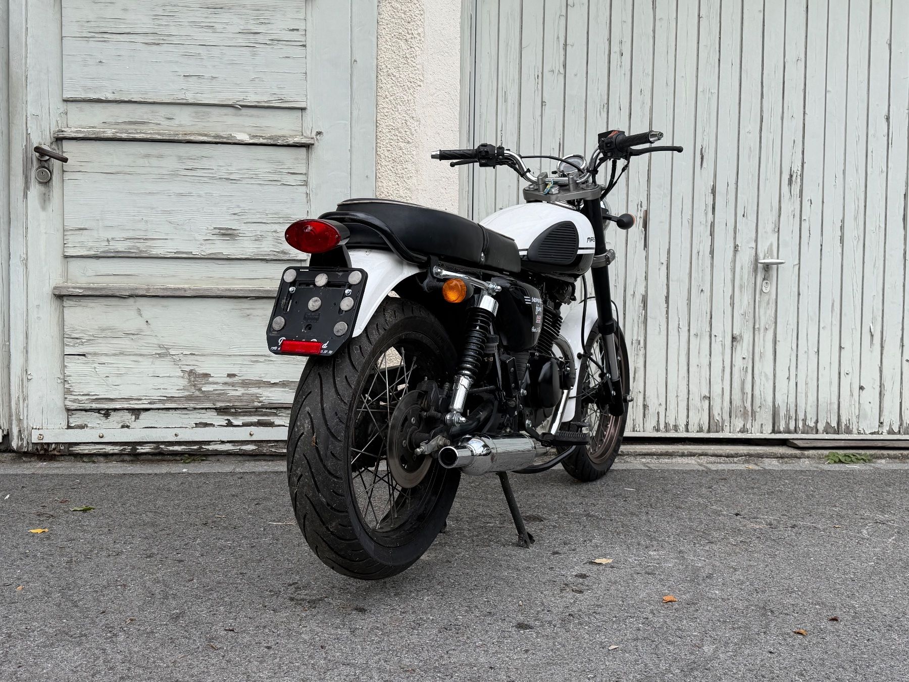 Mash 125 Seventy-Five 11TKM Cafe Racer Bobber Ab 16 Fahrbar (Gebraucht ...