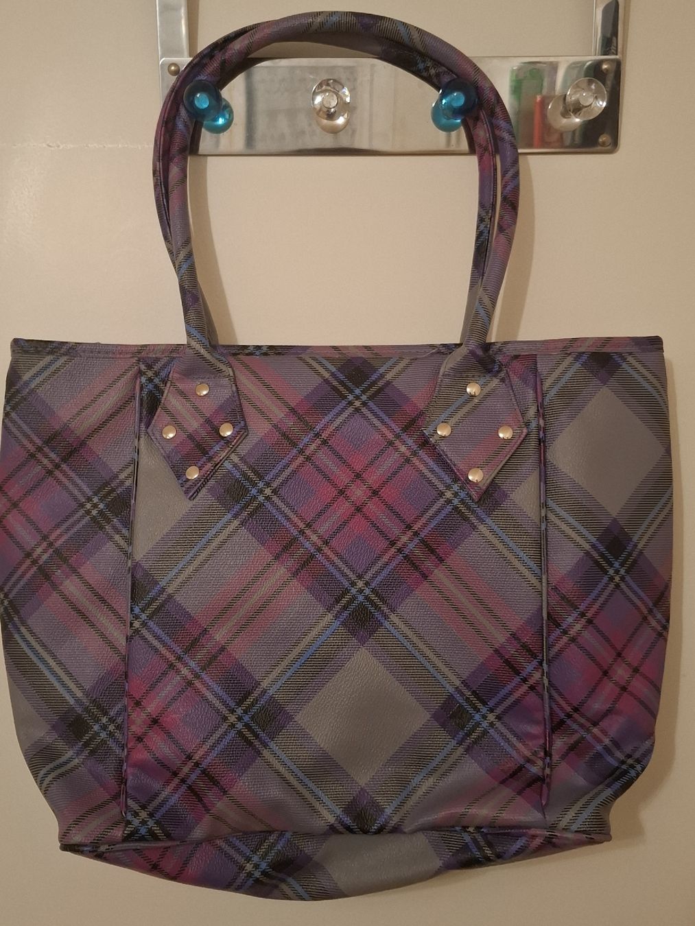 Hello Kitty Borse da donna: Sac a main hello kitty tartan violet vintage – Usato da Yverdon venduto da ADBLINO_26. 1