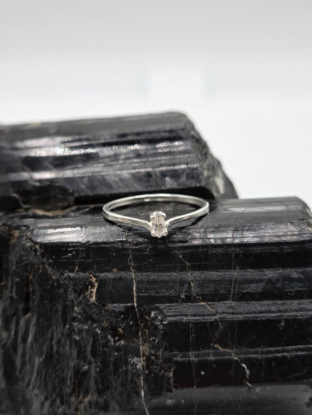 Anelli: Silberring mit Zirkon Grösse 53 – Nuovo e nell'imballaggio originale da Füllinsdorf venduto da Faulan_6