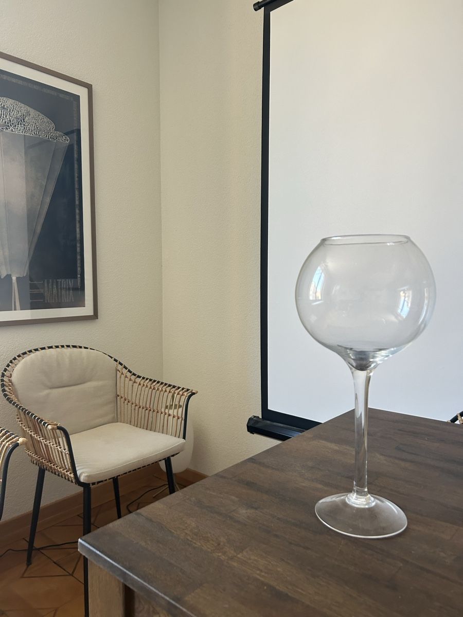 Vasen & Gefässe: Vase / Deko Glasbehälter (40cm hoch) – Gebraucht aus Bern von The_One_Salesman 1