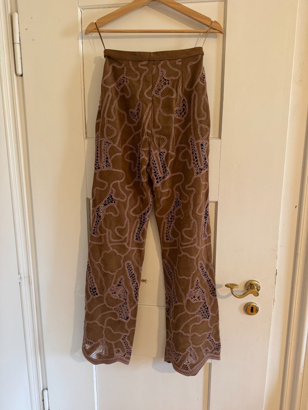 Zara Pantalons: Vegane Lederhose – Neuf (Voir description) à Zollikon par lui_gqg9 1