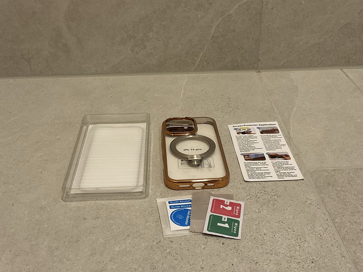 Cover & Protezioni schermo: iPhone 16 Pro Hülle mit Magnetring, Gold/Transparent, neu – Nuovo (secondo la descrizione) da Waldstatt venduto da Mrx0