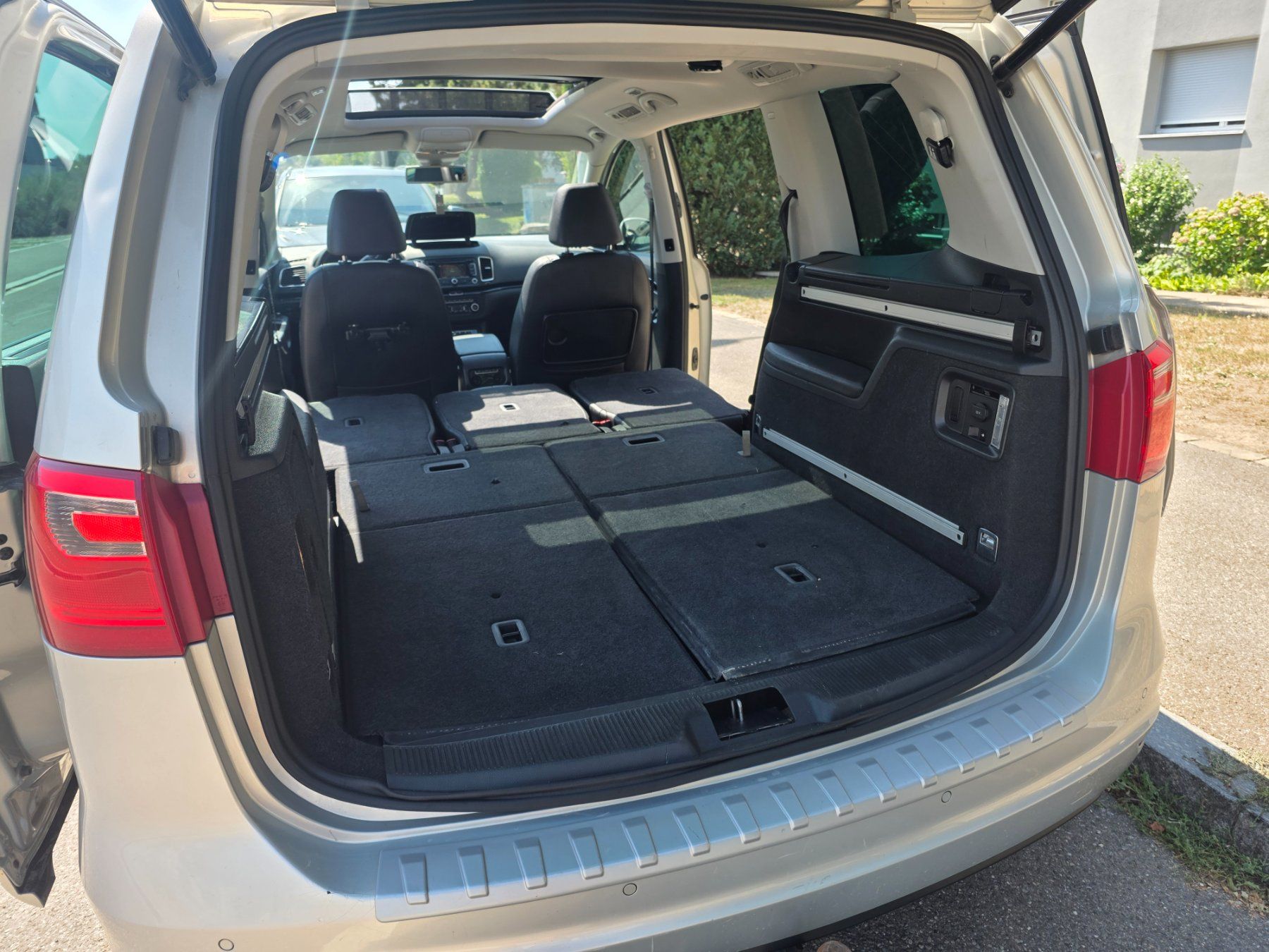 Seat Autos: Seat Alhambra 4x4 full version 7 platz – Gebraucht aus Zürich von zon_bn8c 3