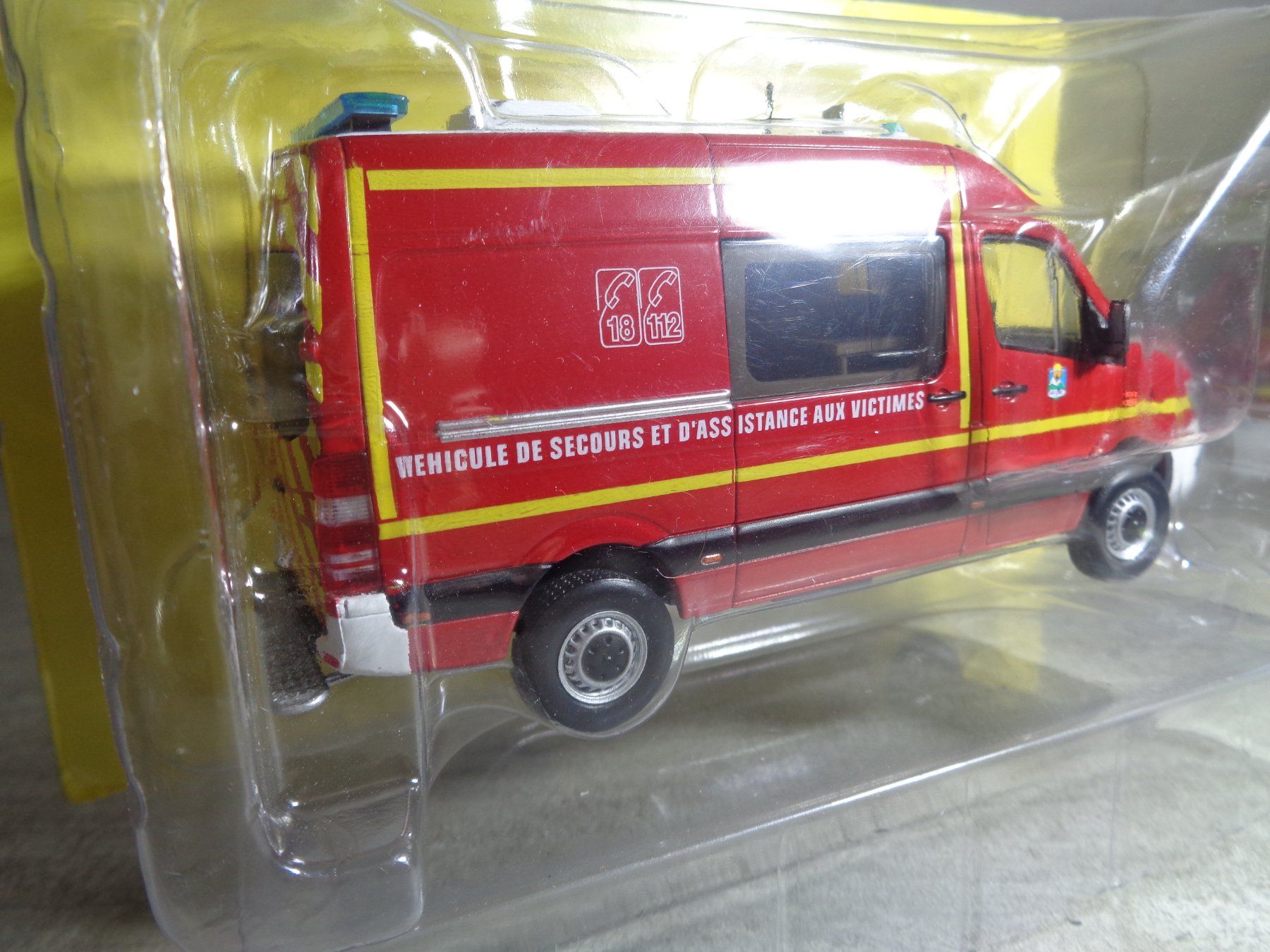 Mercedes-Benz Modellini d'auto: Hachette 1:43 Pompier Mercedes Sprinter – Nuovo e nell'imballaggio originale da Reconvilier venduto da rallycar 3