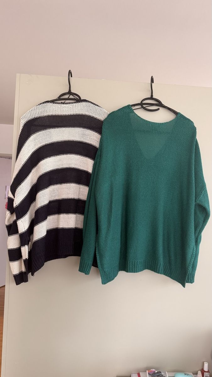 Lotti di vestiti: 2er-Set Strickpullover M/L– gestreift und grün – Usato da Winterthur venduto da -BeHappy24- 3