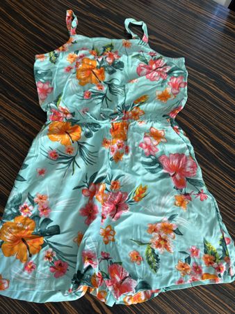 jumpsuit gr. 134/140 neu 