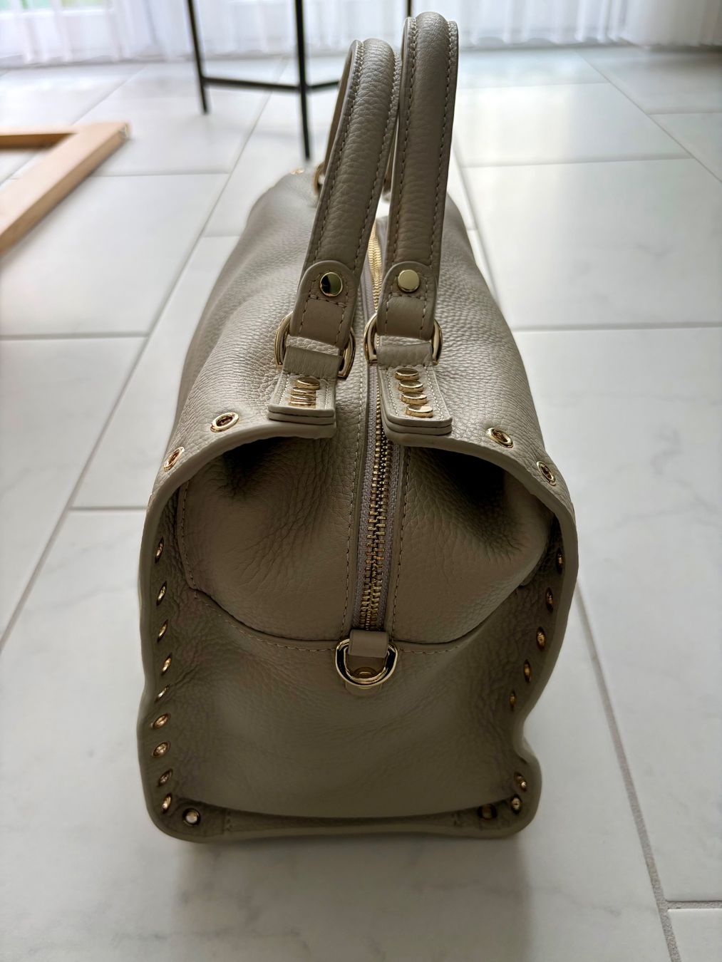 Tosca Blu Borse da donna: Tosca Blu Lederhandtasche in hellem Beige – Usato da Geroldswil venduto da and_jfm2 2