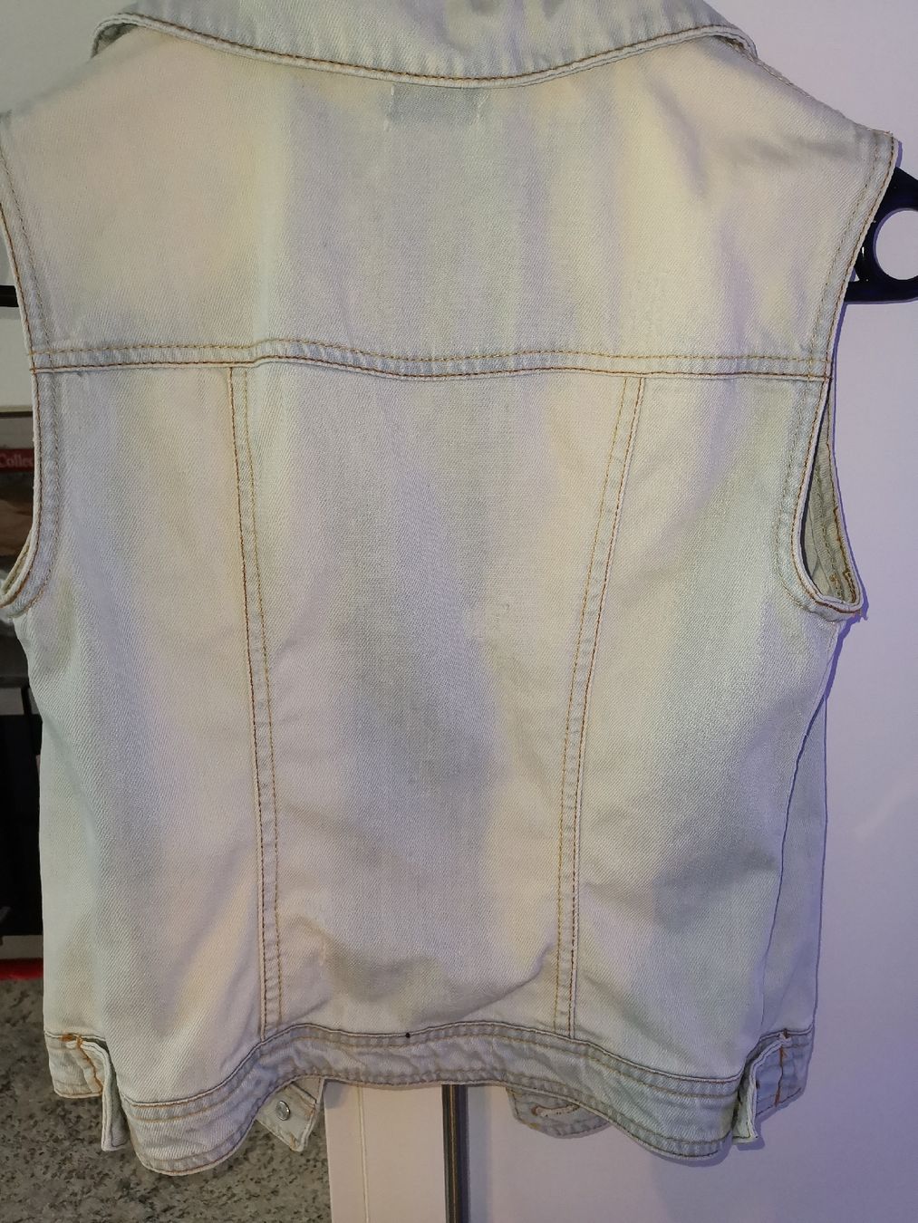 Gilet & Giacche senza maniche: DAMEN JEANS GILET GRÖSSE32 – Usato da basel venduto da lupettone 3