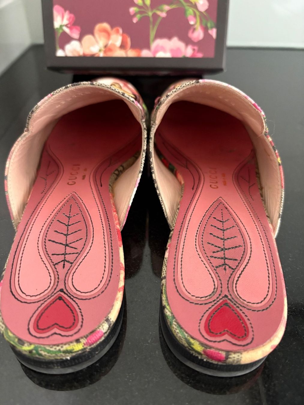 Gucci Scarpe da donna: Gucci Schuhe, Gr. IT 36 1/2 – Usato da Kilchberg venduto da boudoir076 1