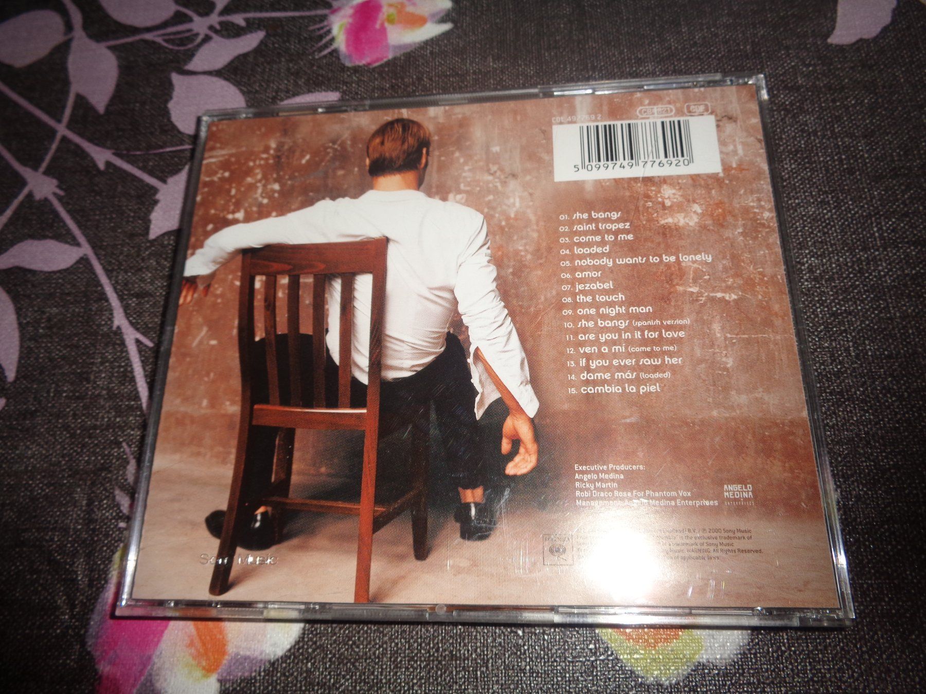 CD: Ricky Martin - Sound Loaded CD – Usato da Olten venduto da Disc-Ausverkauf 1