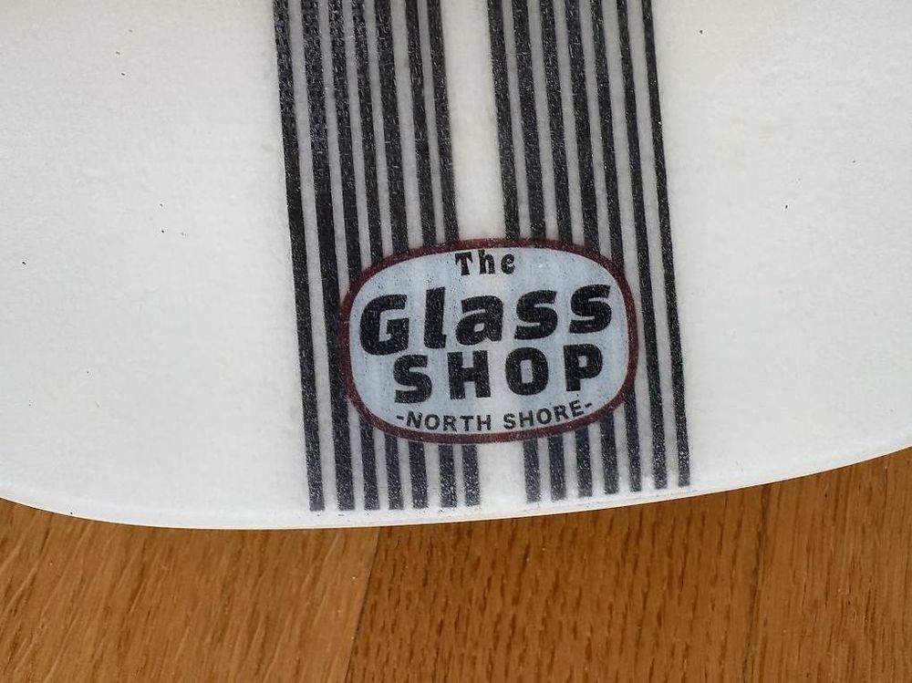Pyzel Red Tiger 5'7 26.7 L Surfboard (Gebraucht) in Zürich für CHF 450 ...