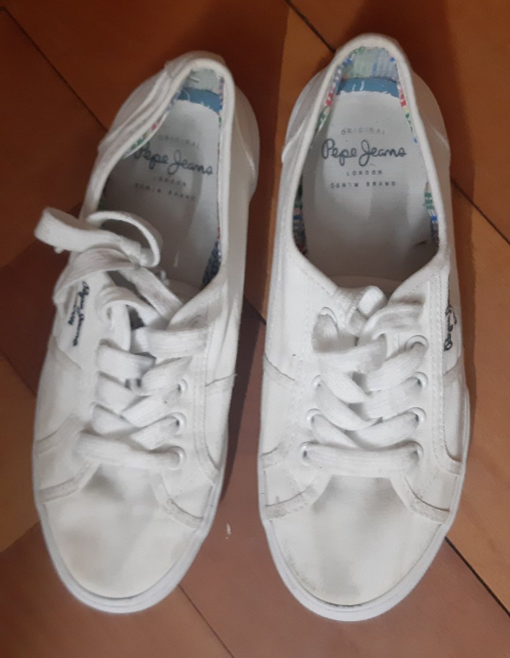 Pepe Jeans Scarpe da donna: PEPE JEANS  Gr.37 NEU Preis 75.- – Usato da Zürich venduto da Venecia25 2