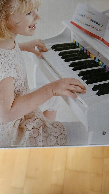 Giocattoli: Kinderklavier von Hape – Nuovo e nell'imballaggio originale da Hemishofen venduto da Strickliesl 4