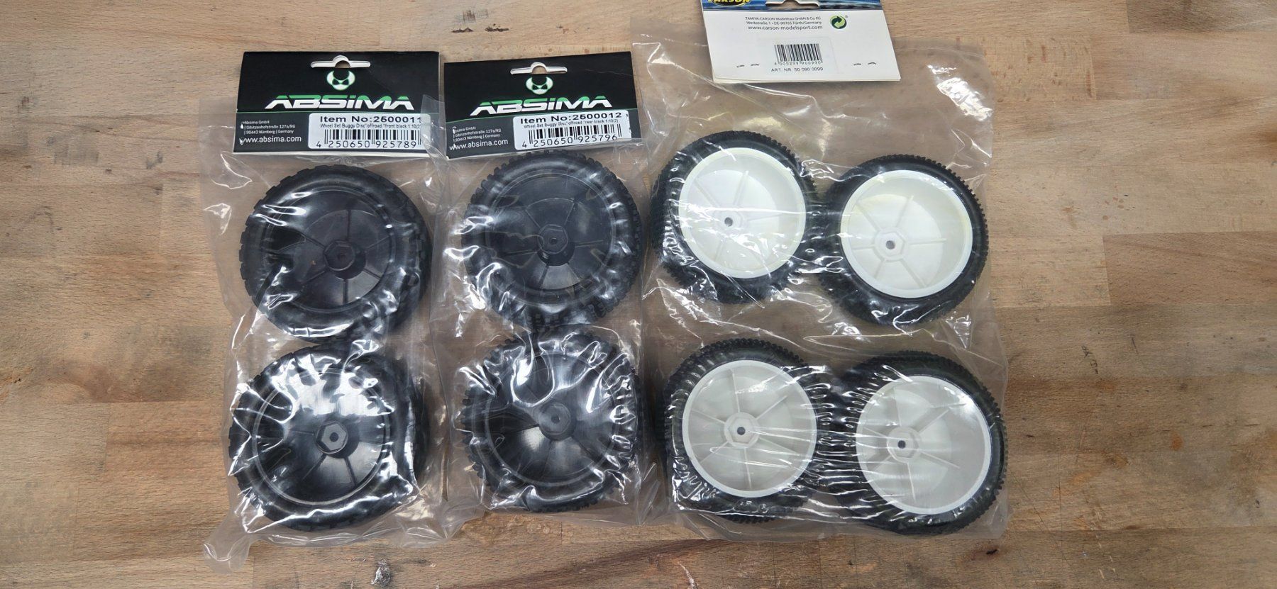 Modellismo RC: Buggy Räder komplett / 2 Sätze – Nuovo e nell'imballaggio originale da Eschlikon TG venduto da davidt8883 1