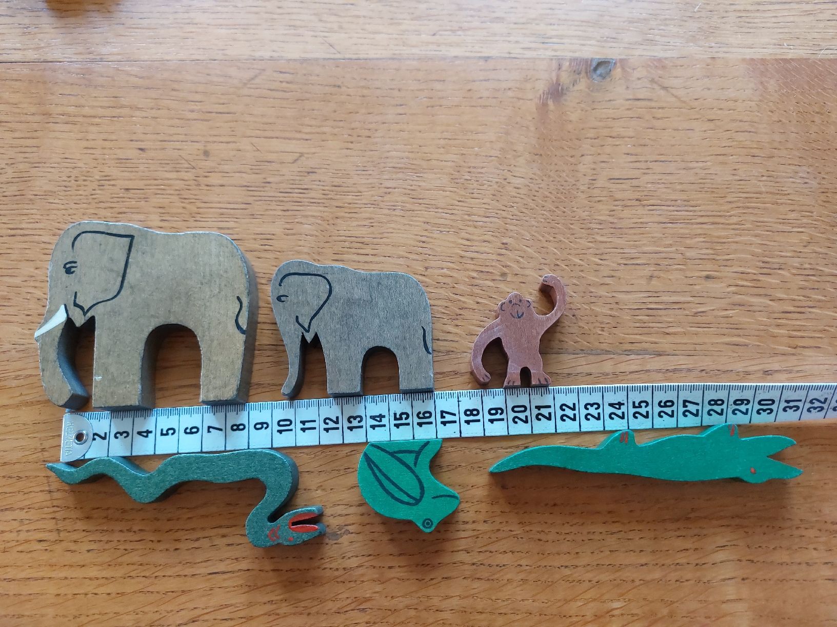 Spielzeuge: Holztiere Set 6-teilig  – Gebraucht aus Wetzikon ZH von LTFKL5 6