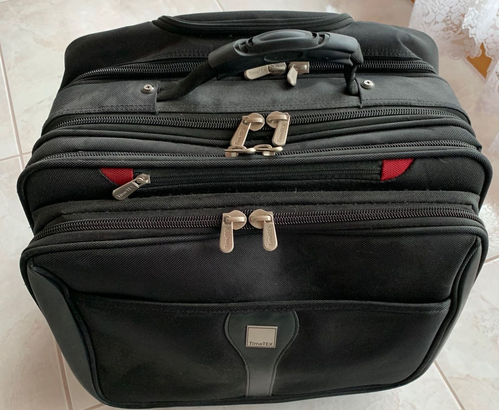 Valises & Sacs: Rollkoffer – D'occasion à Wichtrach par xSelpio007
