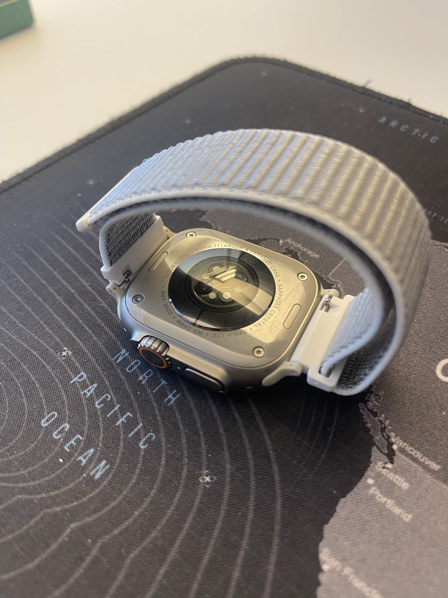 Apple Smartwatch: Apple Watch Ultra 1  – Défectueux à Illnau par Finado 1