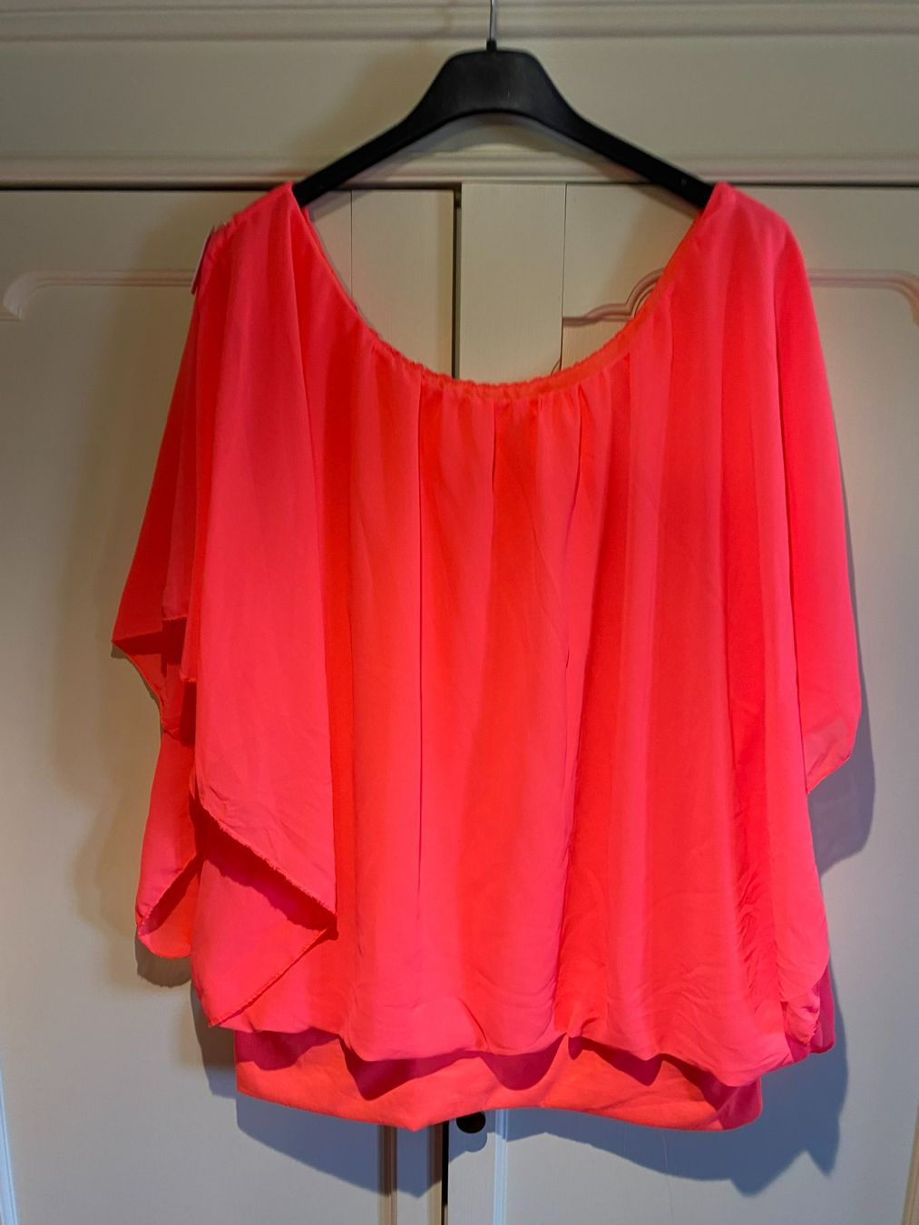 Vestiti: BLUSENKLEID NEON PINK-DAMEN – Nuovo e nell'imballaggio originale da Meienried venduto da ManuelaBoutique 8