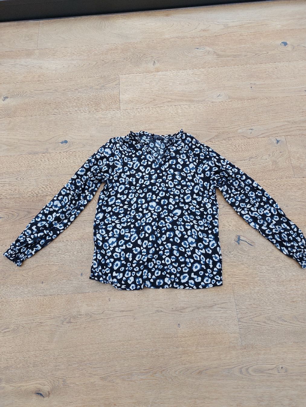 Esprit Camicette: Schöne bluse – Usato da Abtwil SG venduto da brigittep