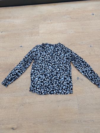 Schöne bluse