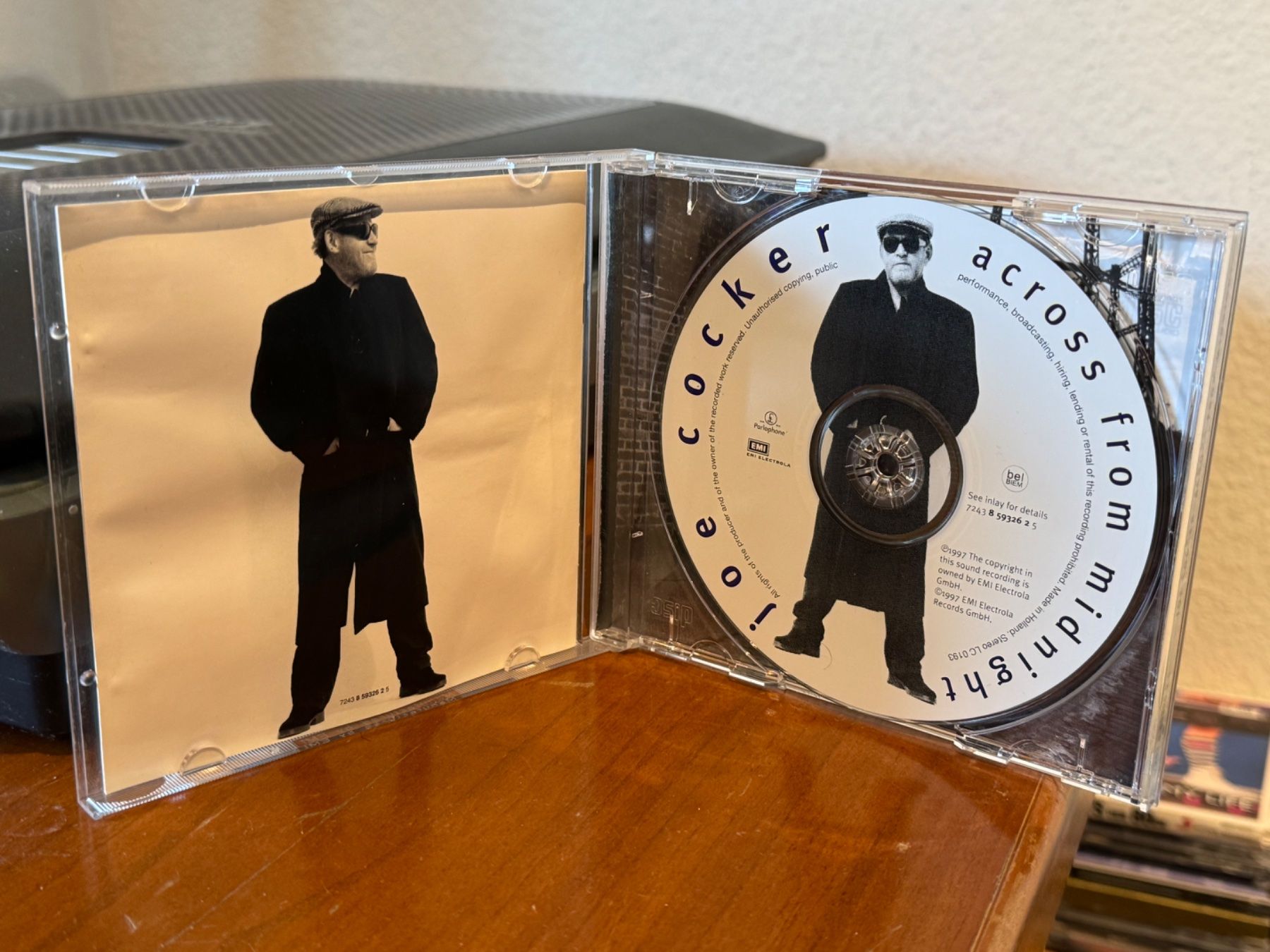 CD: Joe Cocker - Across From Midnight - HA11N – Usato da Küsnacht ZH venduto da swisssales.net 2