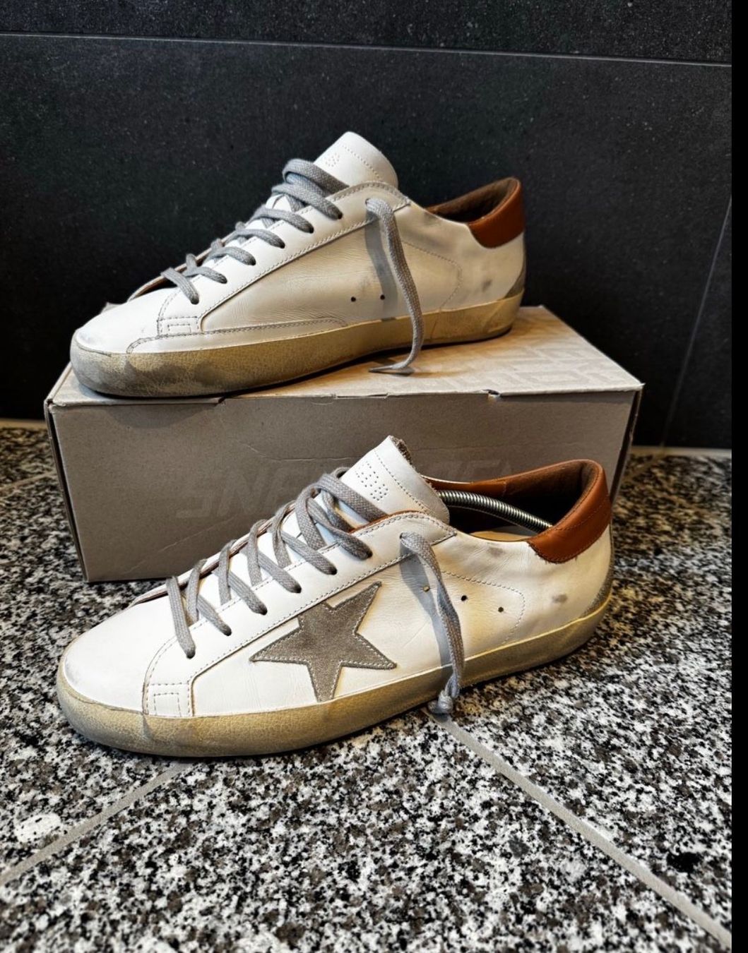 Golden Goose Herrenschuhe: Golden Goose Super Star 44 – Neu (gemäss Beschreibung) aus Wetzikon ZH von suj_f8yv