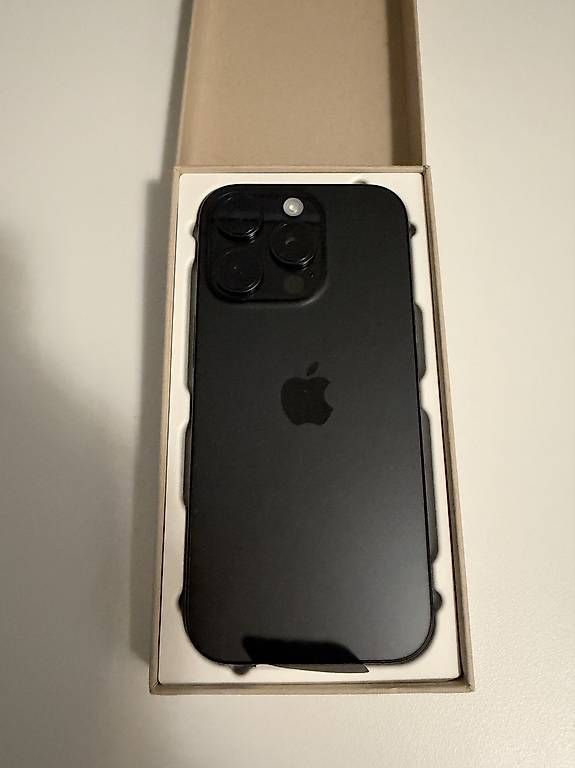 Apple Handys / Smartphones: iPhone 16 Pro 256GB NEU – Neu (gemäss Beschreibung) aus Zürich von Kingassur1