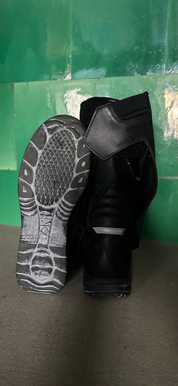 Dainese Scarpe da uomo: Dainese Motorcycle Boots, gr.37,Used – Usato da Zeiningen venduto da farcia818 2