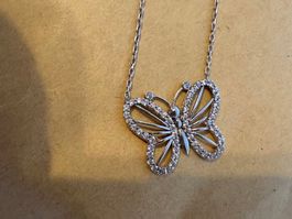 Hübsche Halskette mit Schmetterling Anhänger, Silber