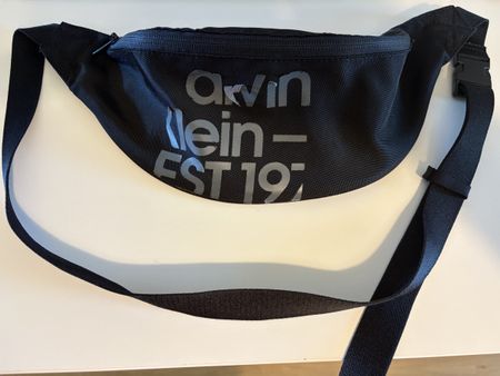 Calvin Klein - Marsupio nero