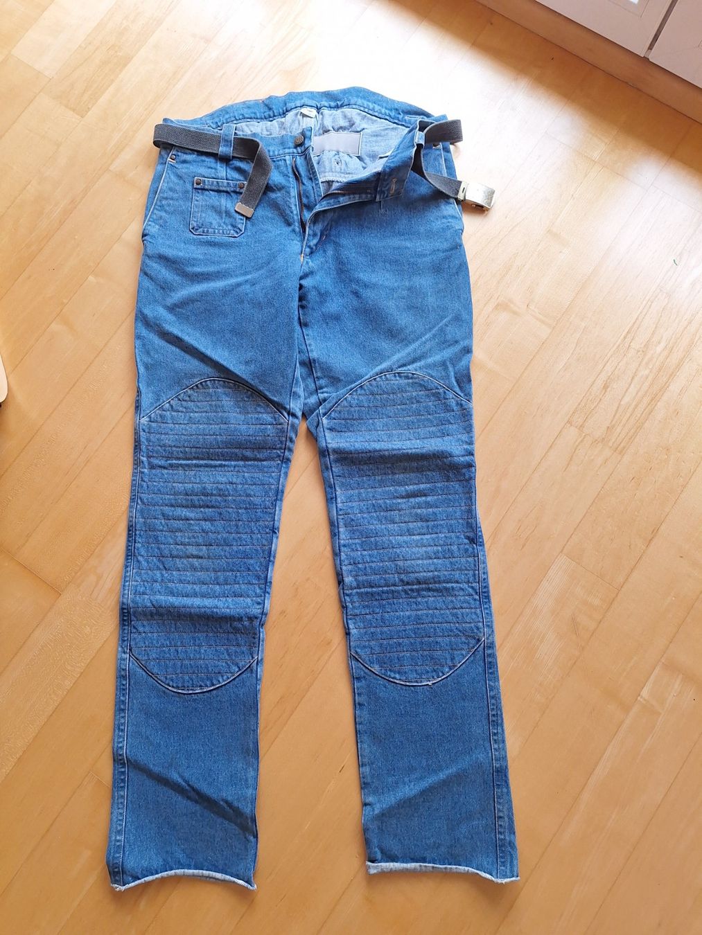 Hosen: Töffhose Jeans – Gebraucht aus Wegenstetten von mcfly321